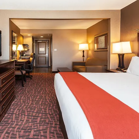 Holiday Inn Express Hotel & Suites Cheyenne By Ihg