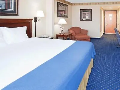 Express & By Ihg Hotel 2*
