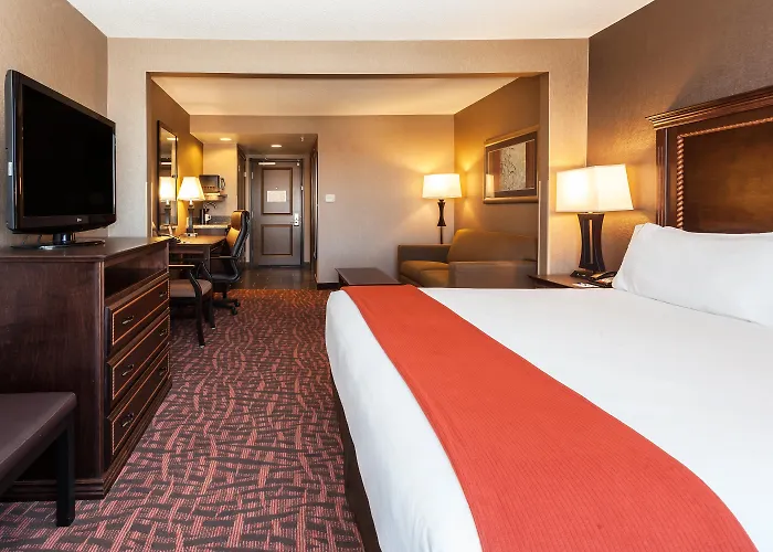 Hotel Express & By Ihg