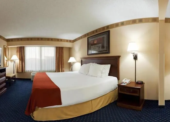 Express & By Ihg Hotel