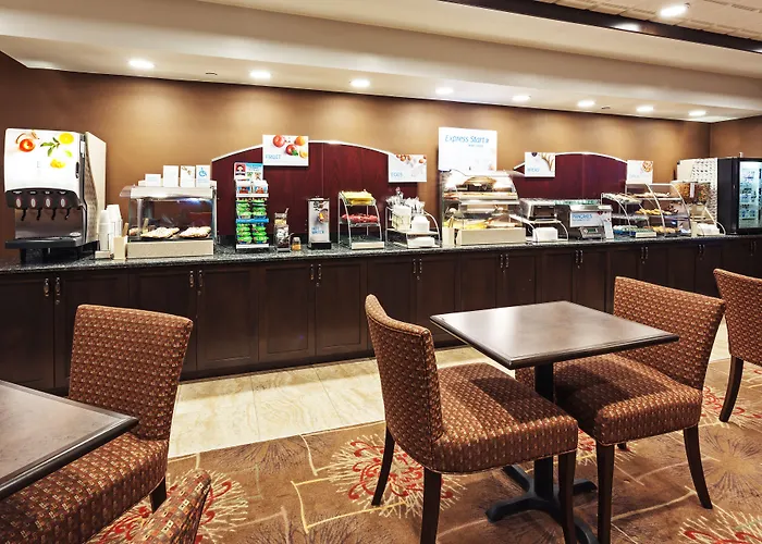 Hotel Express & By Ihg