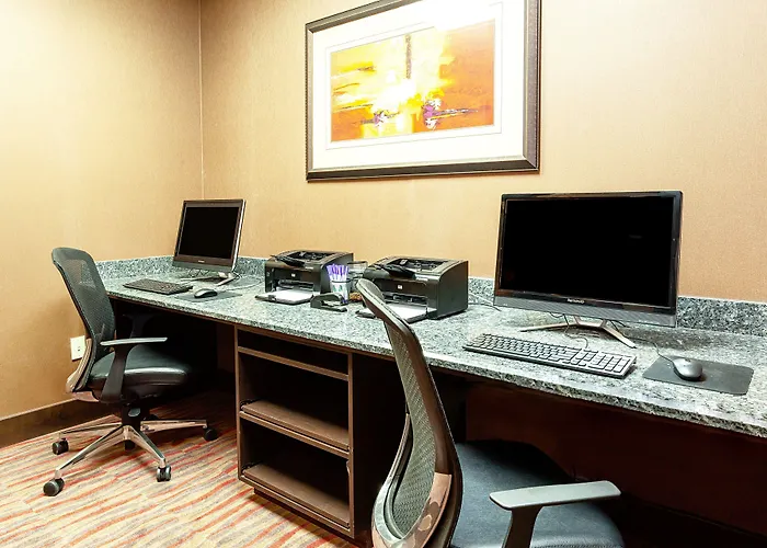 Express & By Ihg Hotel