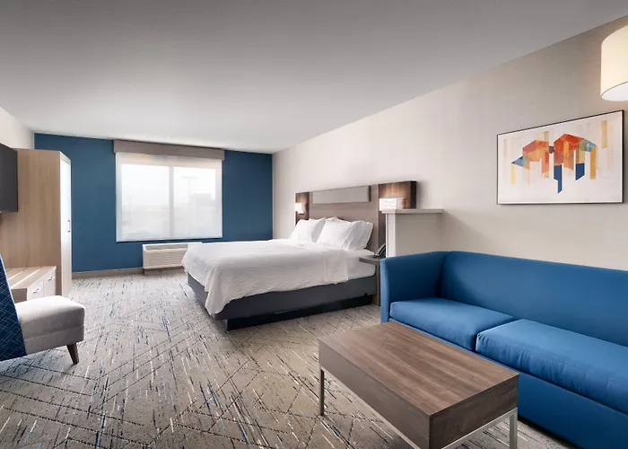 Express & By Ihg Hotel Cheyenne