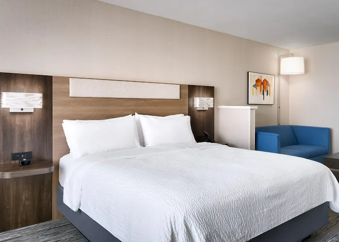 Express & By Ihg Hotel